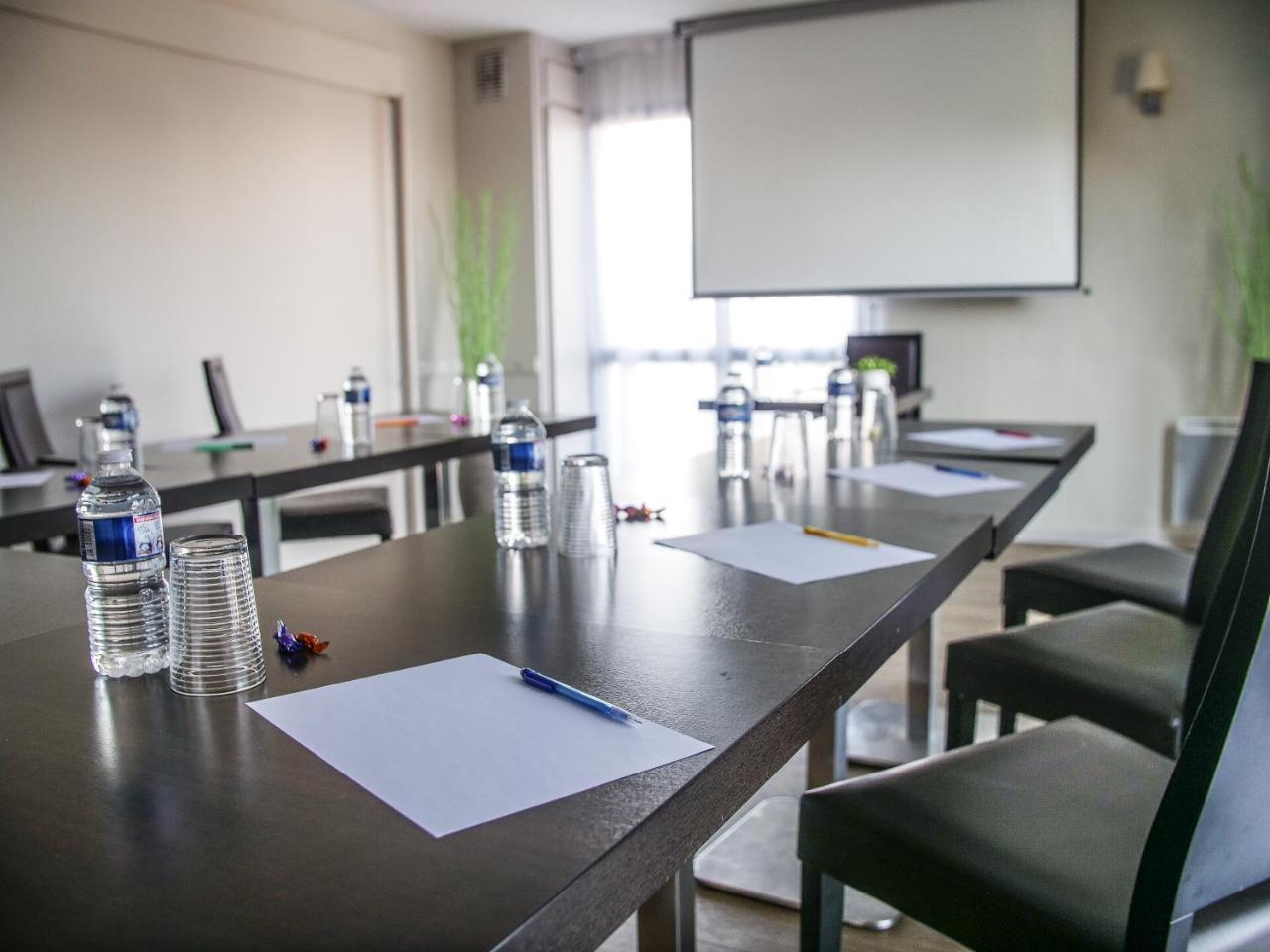 Hotel Inn Design Resto Novo Vannes Theix Bagian luar foto
